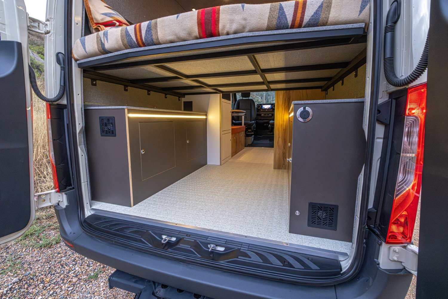 Fantastic 4x4 build photograph 17
